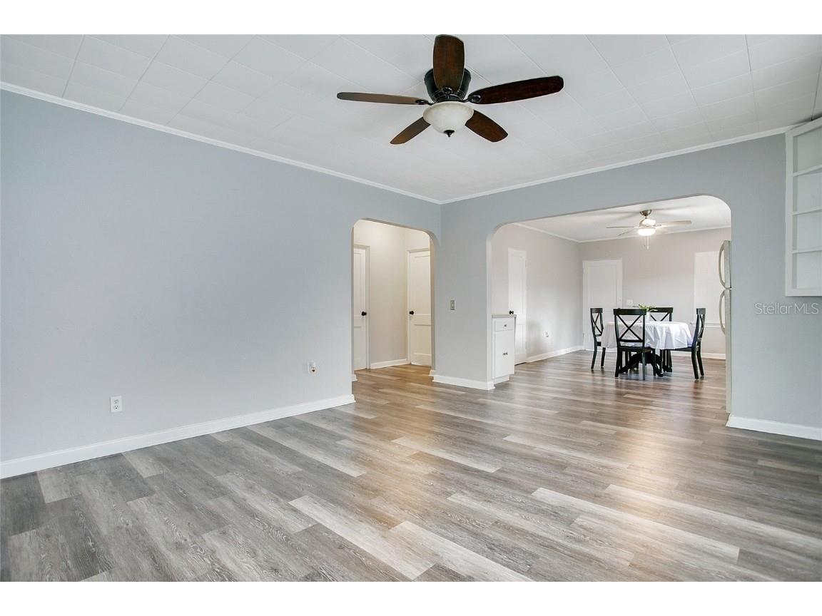 4427 Fairview Avenue Orlando FL 32804 O6331624 image5