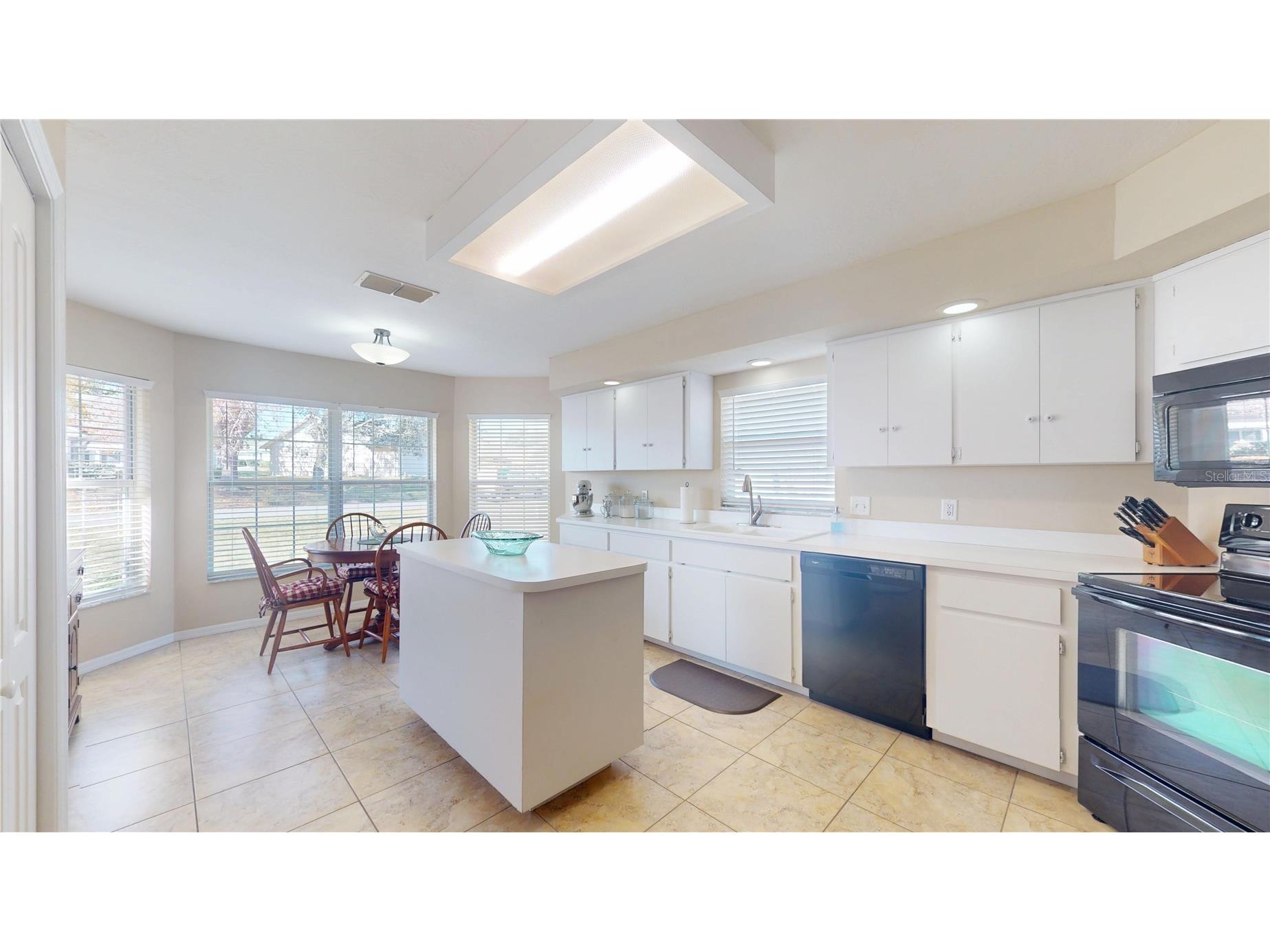 4427 N Bacall Loop Beverly Hills FL 34465 OM716601 image8