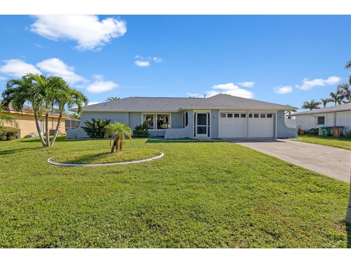 4427 SE 11th Avenue Cape Coral FL 33904 A4583922 image1