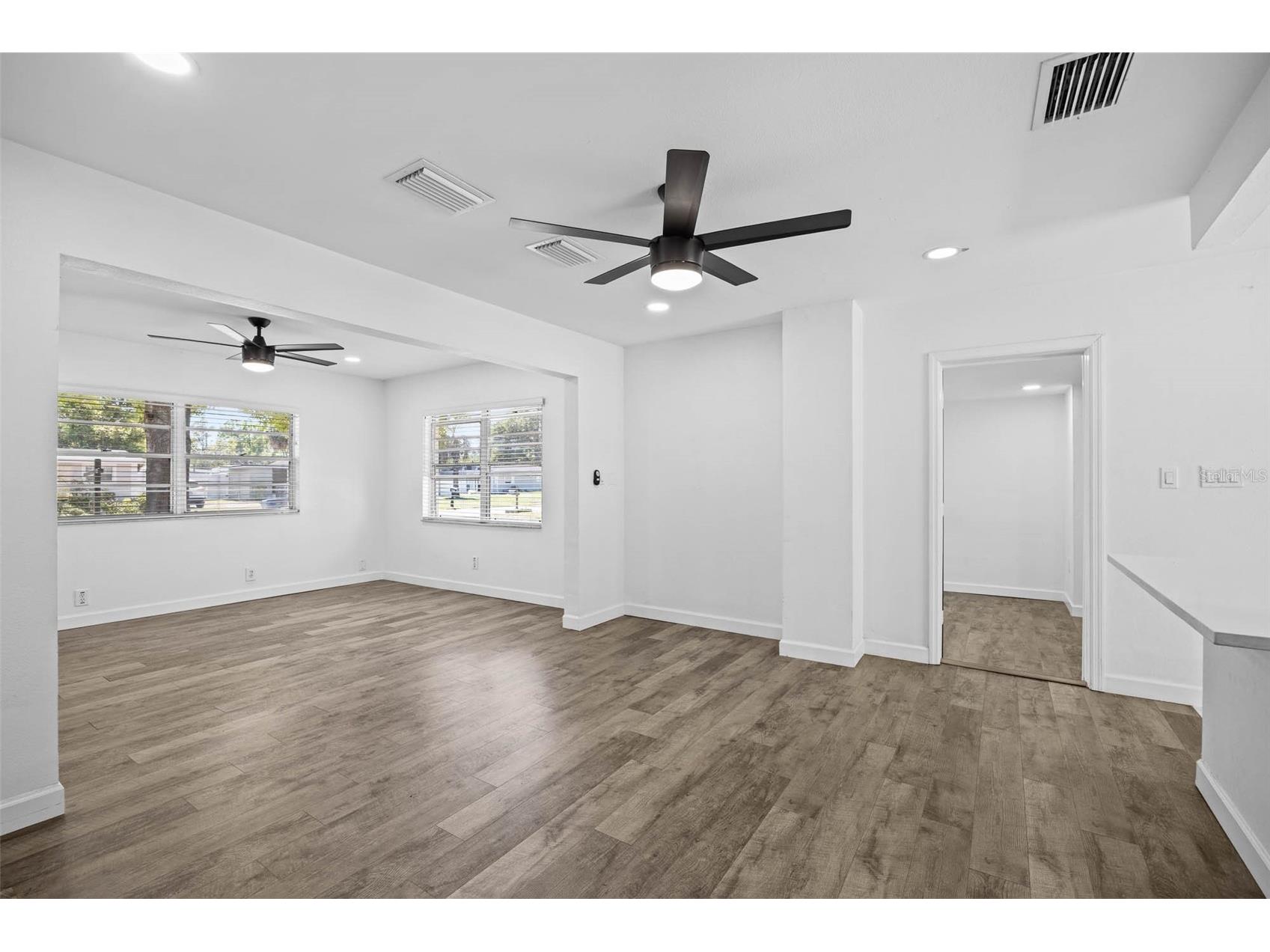 4427 W Oklahoma Avenue Tampa FL 33616 TB8488573 image7