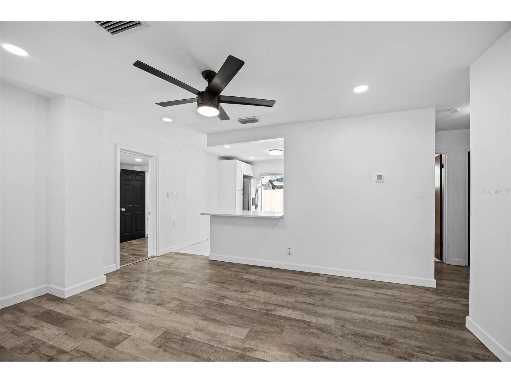 4427 W Oklahoma Avenue Tampa FL 33616 TB8488573 image9