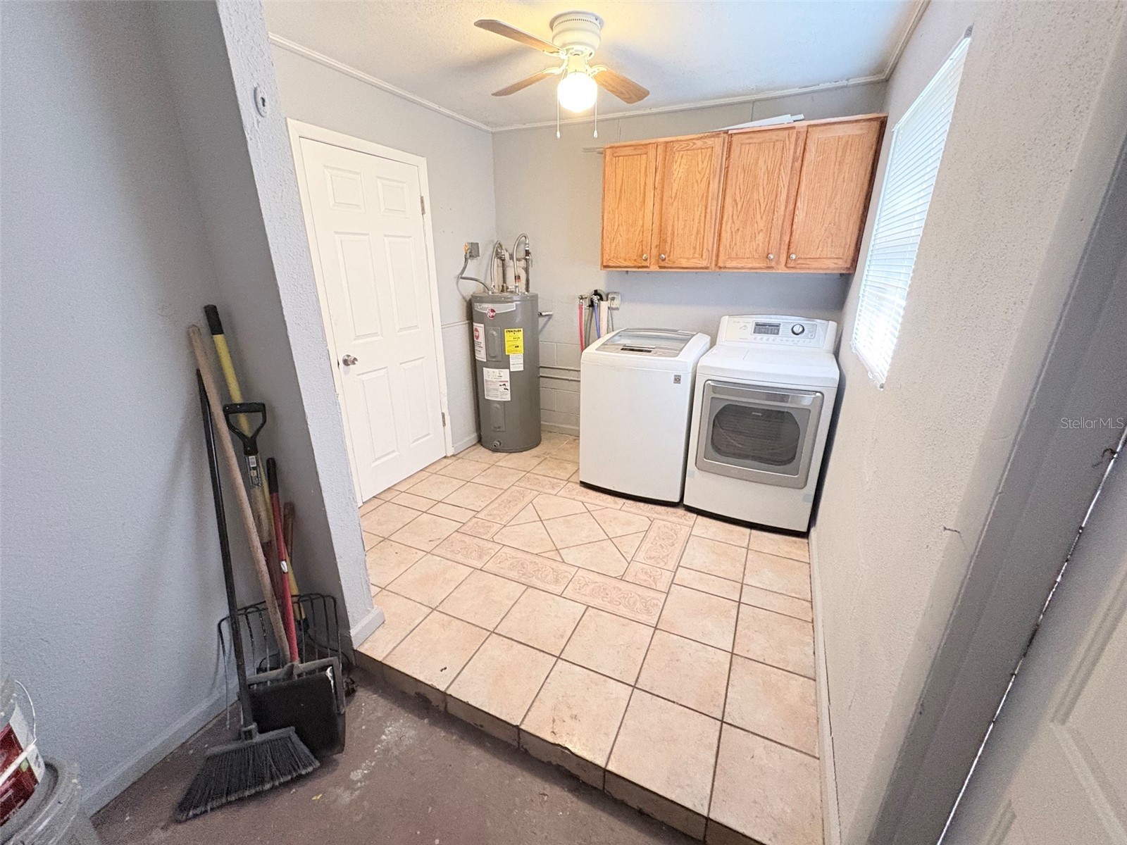 4428 Carousel Road Orlando FL 32808 O6421224 image20
