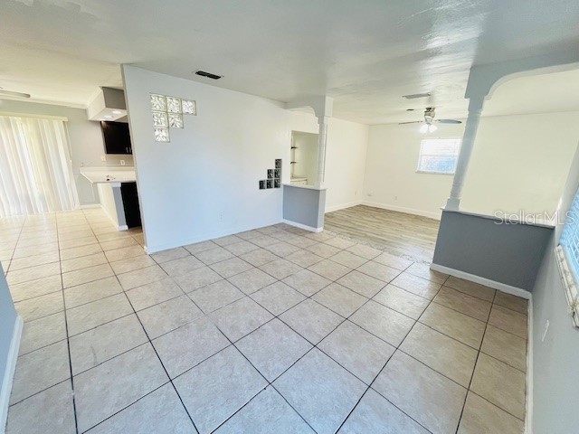 4428 Carousel Road Orlando FL 32808 O6421224 image4