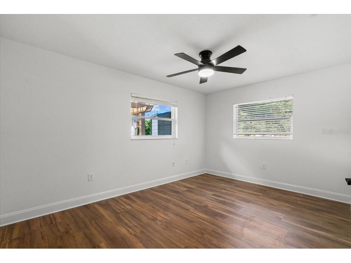 4428 Meadow Creek Circle Sarasota FL 34233 A4672507 image22