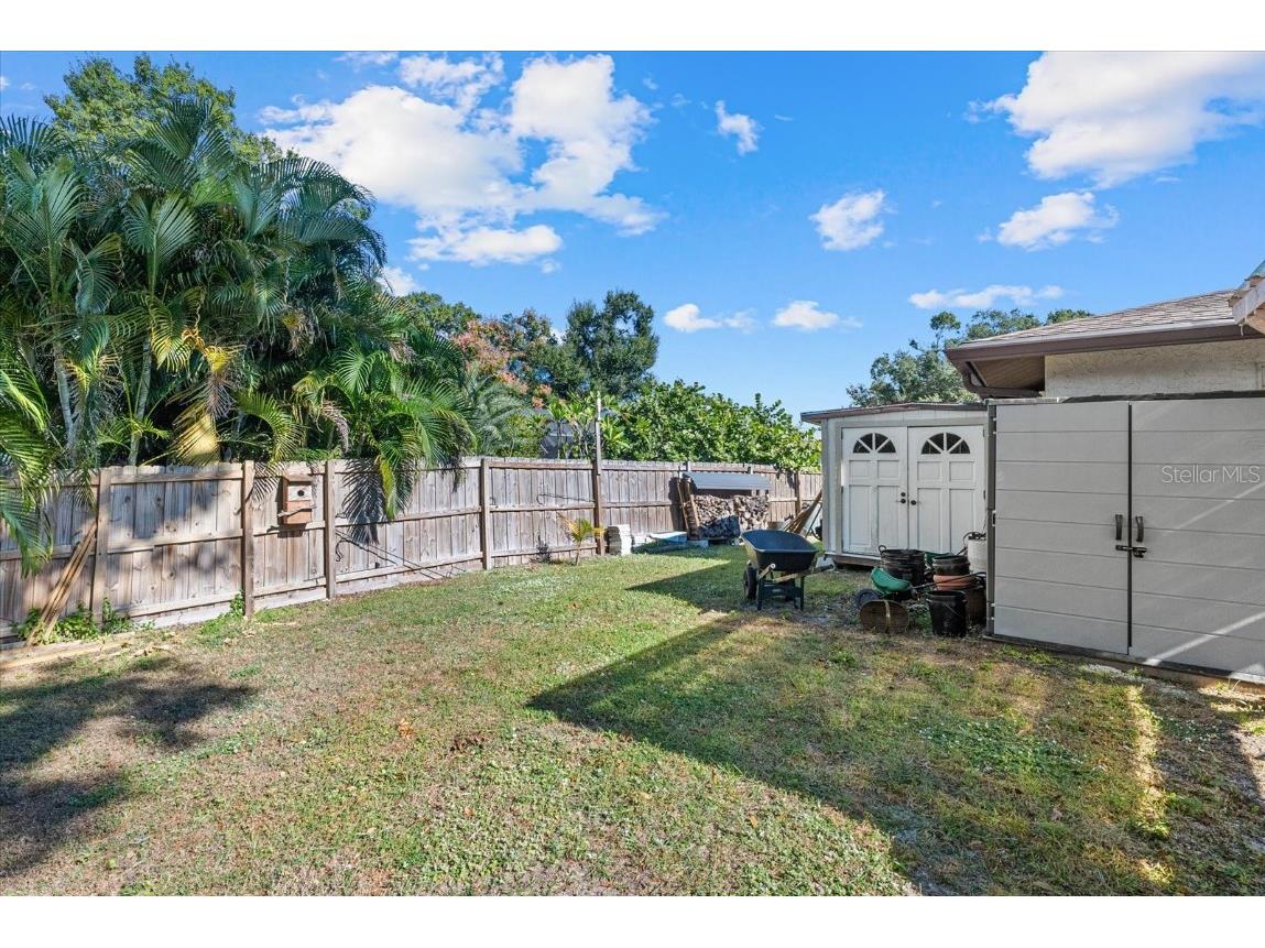 4428 Meadow Creek Circle Sarasota FL 34233 A4672507 image33