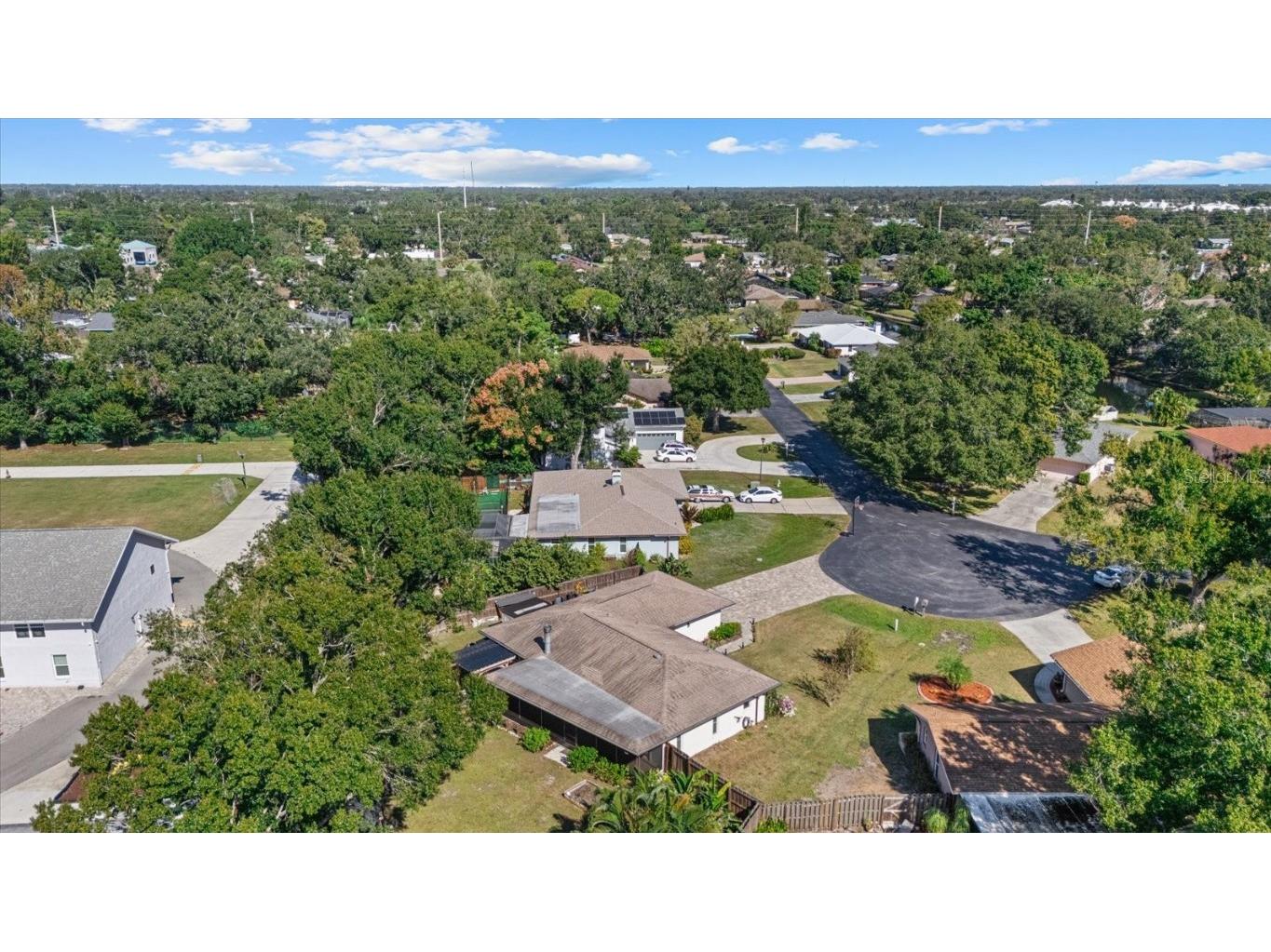 4428 Meadow Creek Circle Sarasota FL 34233 A4672507 image38