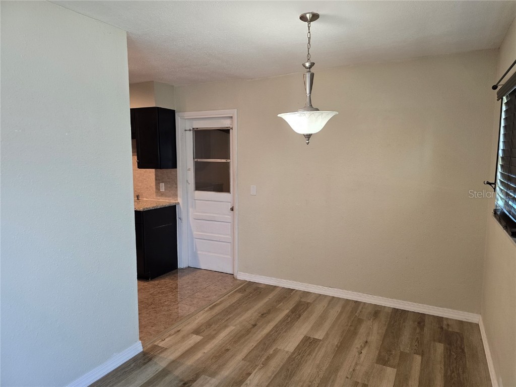 4428 W Varn Avenue Tampa FL 33616 TB8409469 image5