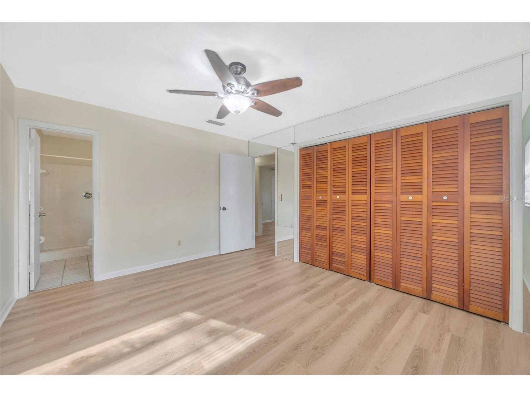 4429 Dolphin Drive Tampa FL 33617 TB8427212 image13