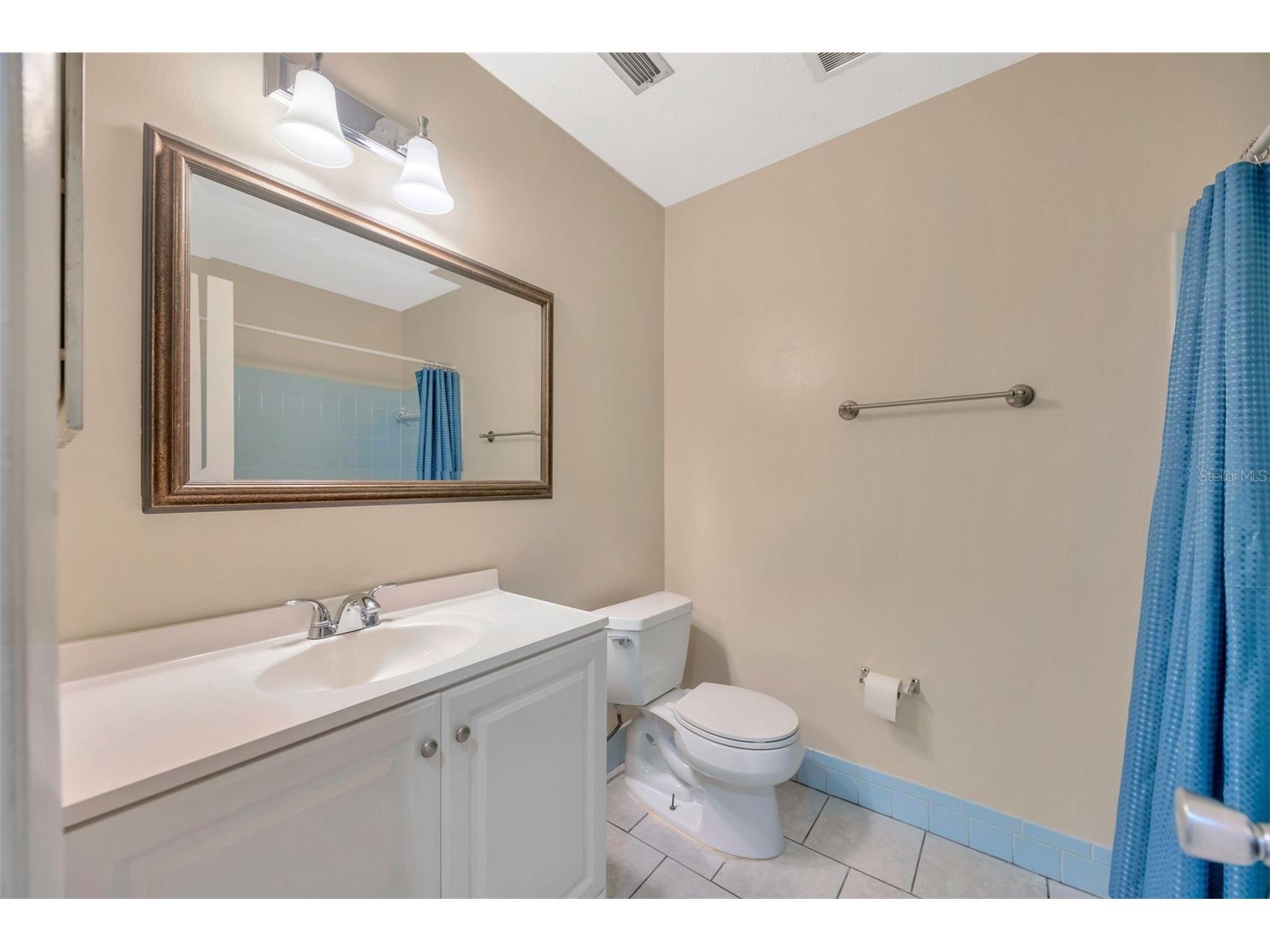 4429 Dolphin Drive Tampa FL 33617 TB8427212 image17