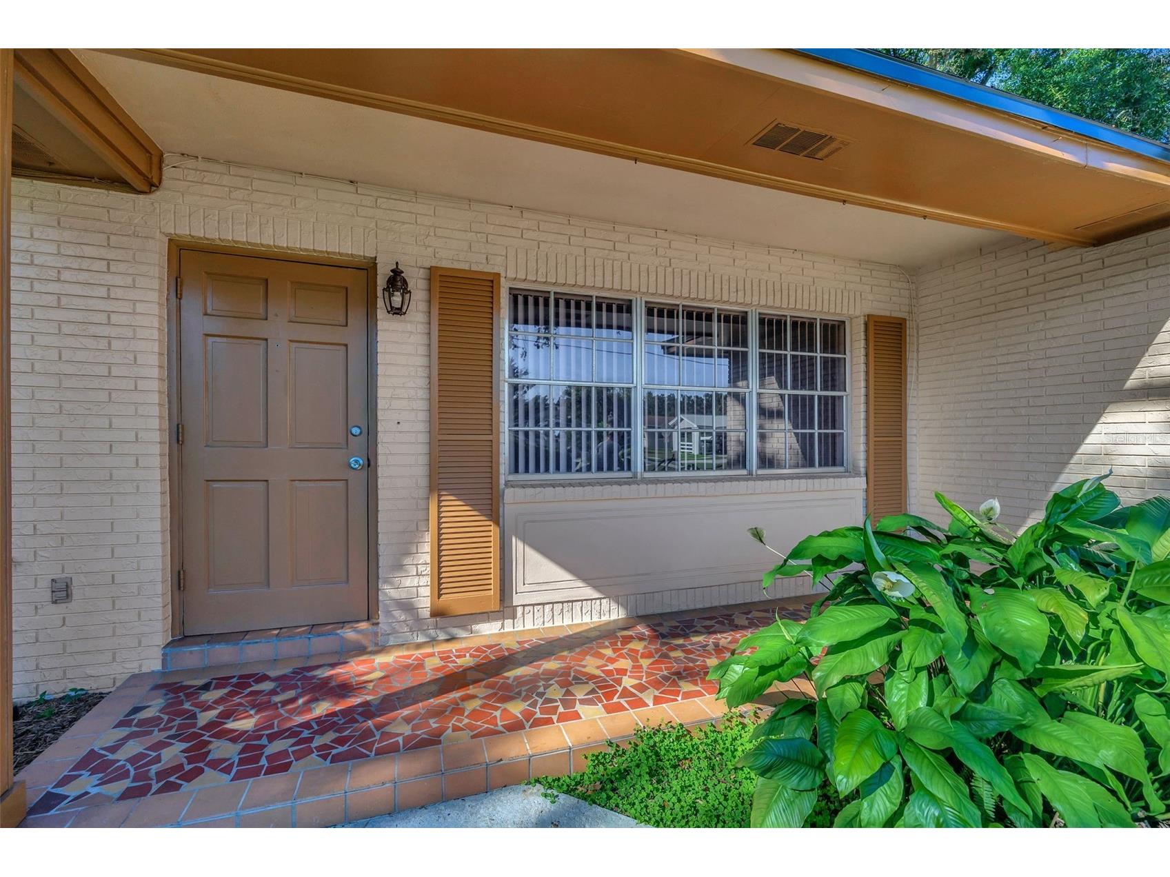 4429 Dolphin Drive Tampa FL 33617 TB8427212 image2