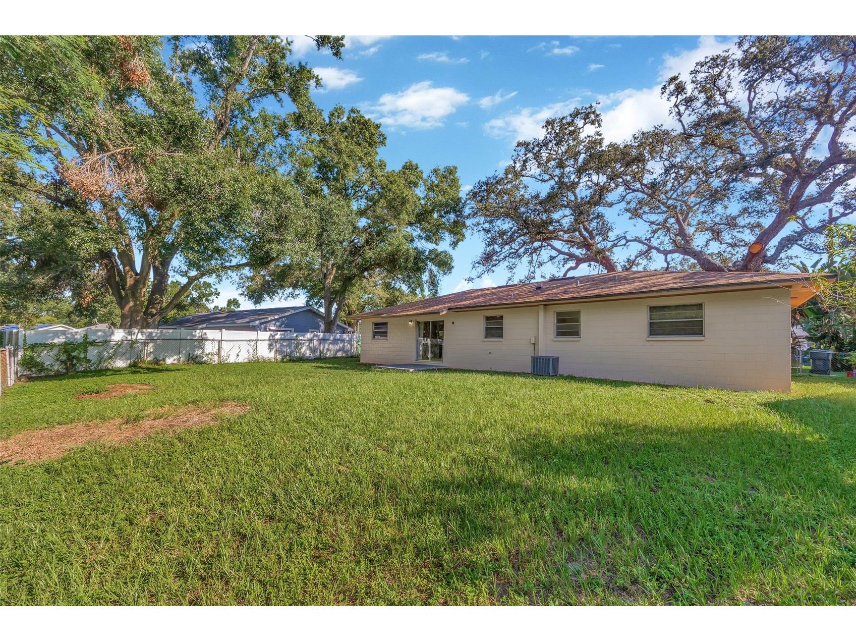 4429 Dolphin Drive Tampa FL 33617 TB8427212 image25