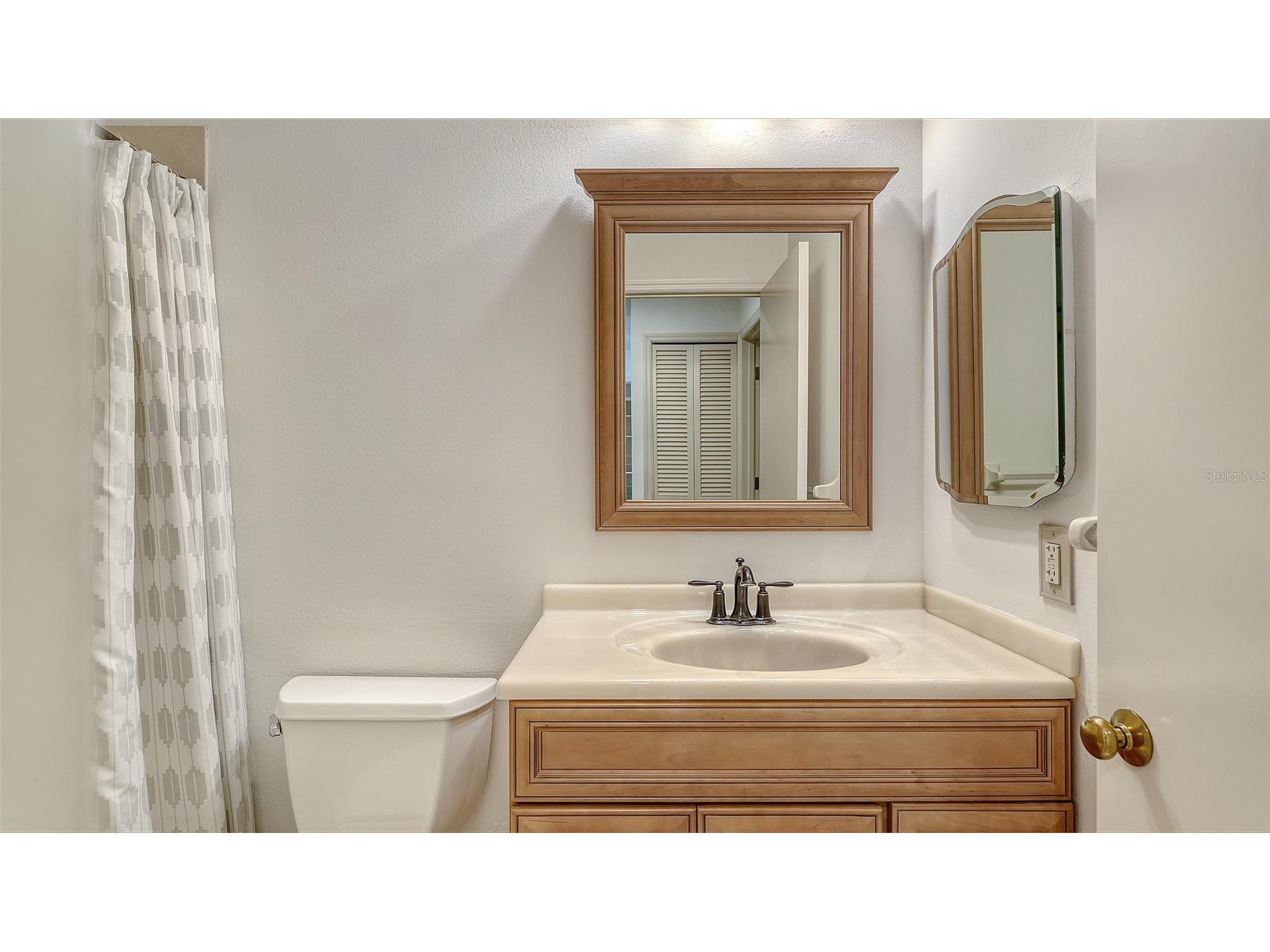 4429 Oakley Greene #6 Sarasota FL 34235 A4694535 image16