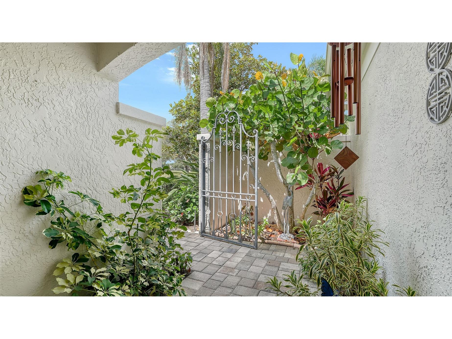 4429 Oakley Greene #6 Sarasota FL 34235 A4694535 image20