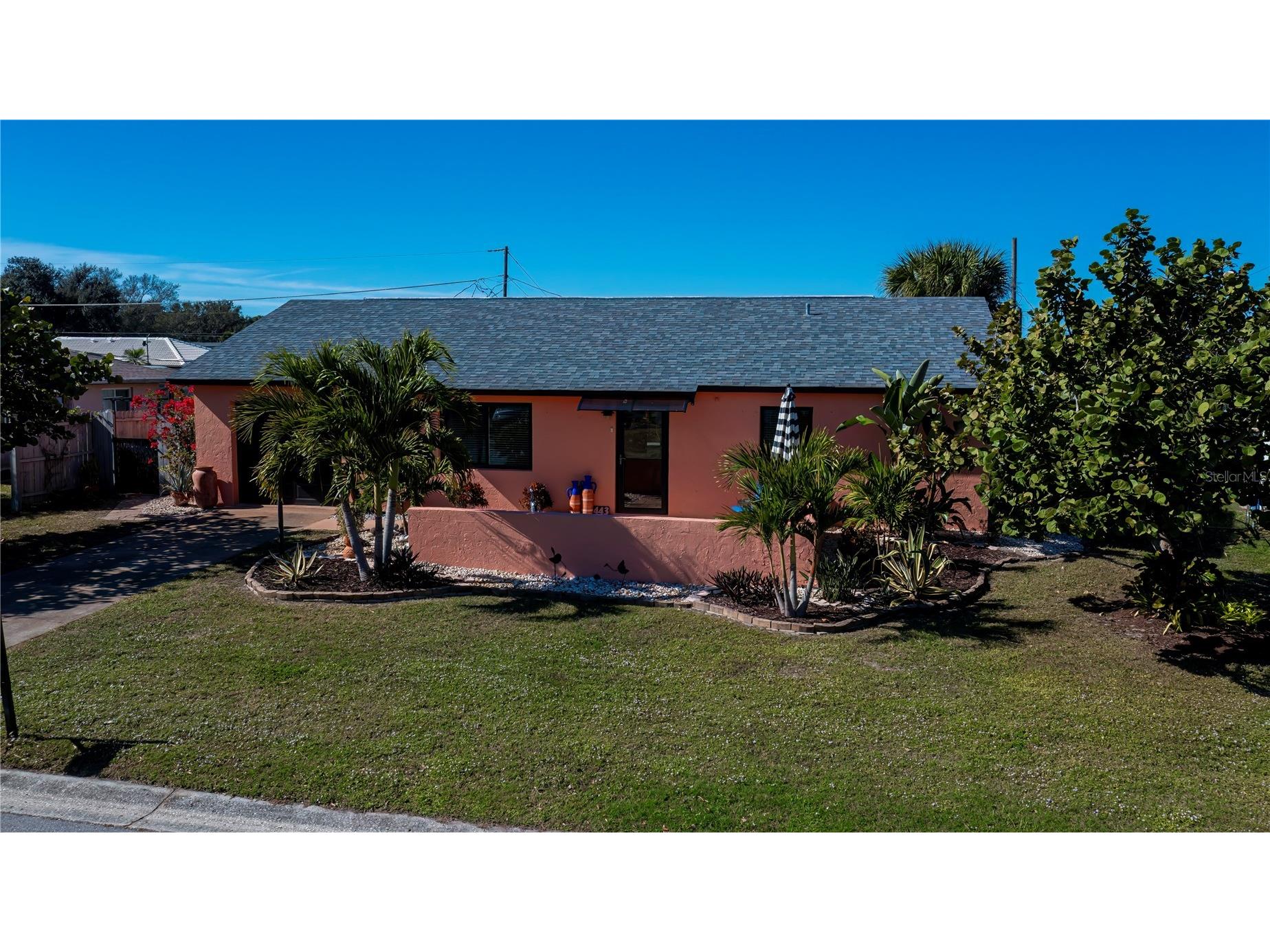 443 Belmont Avenue Venice FL 34293 N6141890 image1