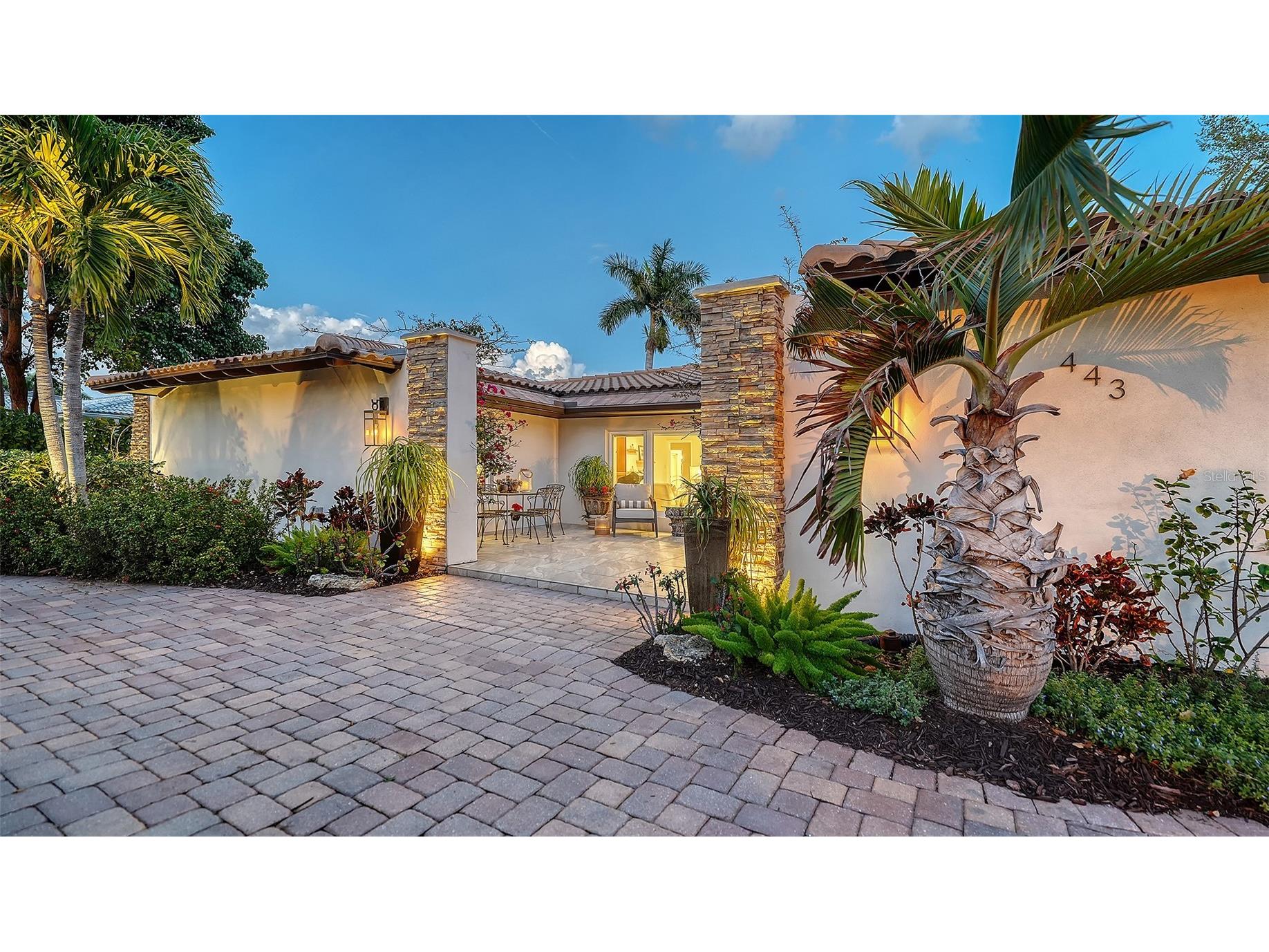 443 Bird Key Drive Sarasota FL 34236 - SARASOTA BAY A4686032 image1