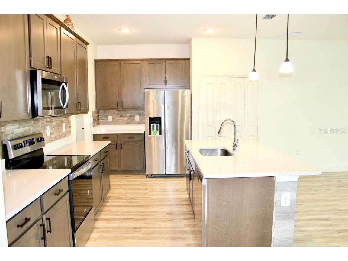 443 Biscayne Ave NW Palm Bay FL 32907 O6339923 image13