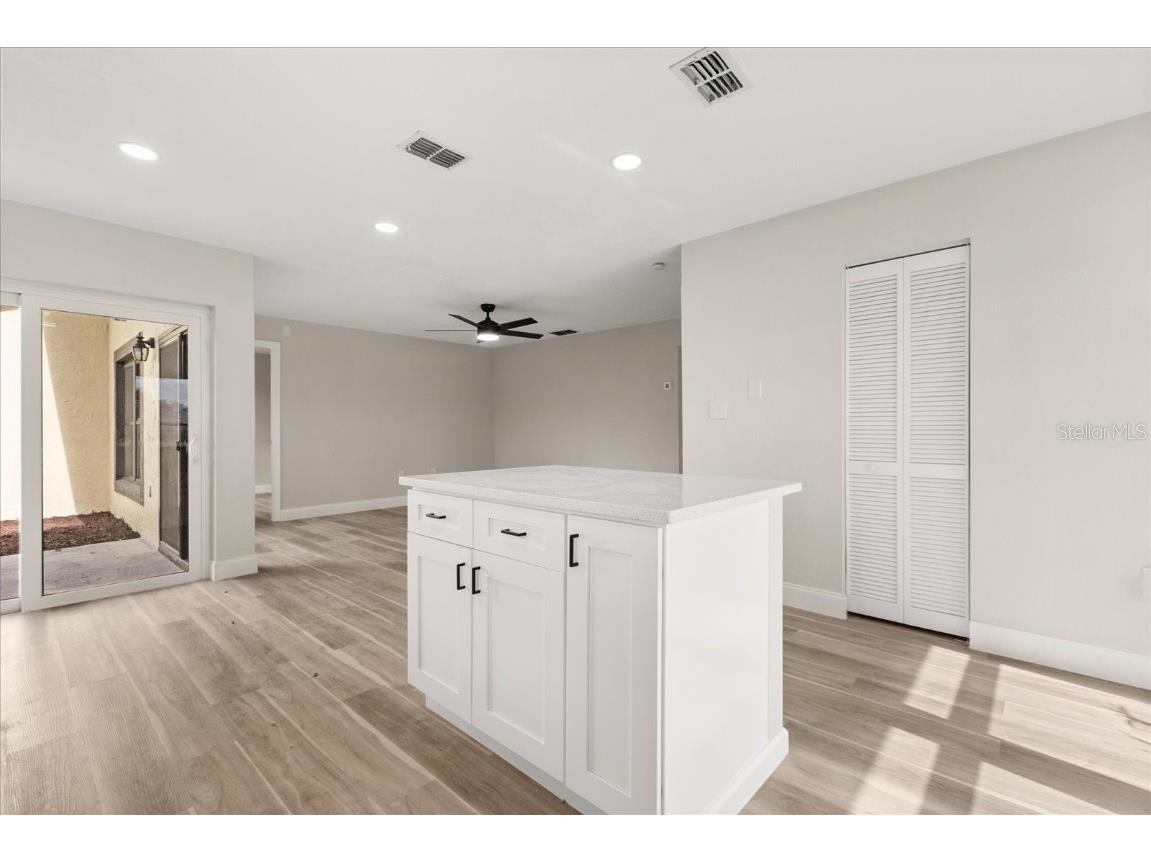 443 Hunter Circle Kissimmee FL 34758 O6324625 image10