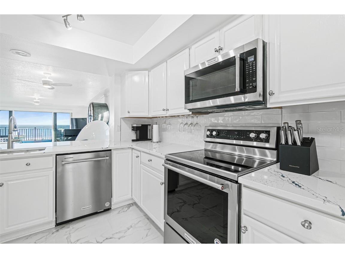 443 Johnson Avenue #402 Cape Canaveral FL 32920 O6355728 image27