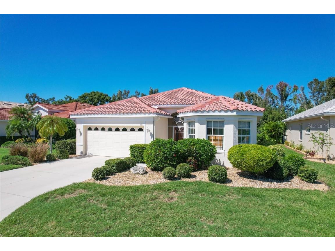 443 Pinewood Lake Drive Venice FL 34285 N6129130 image1