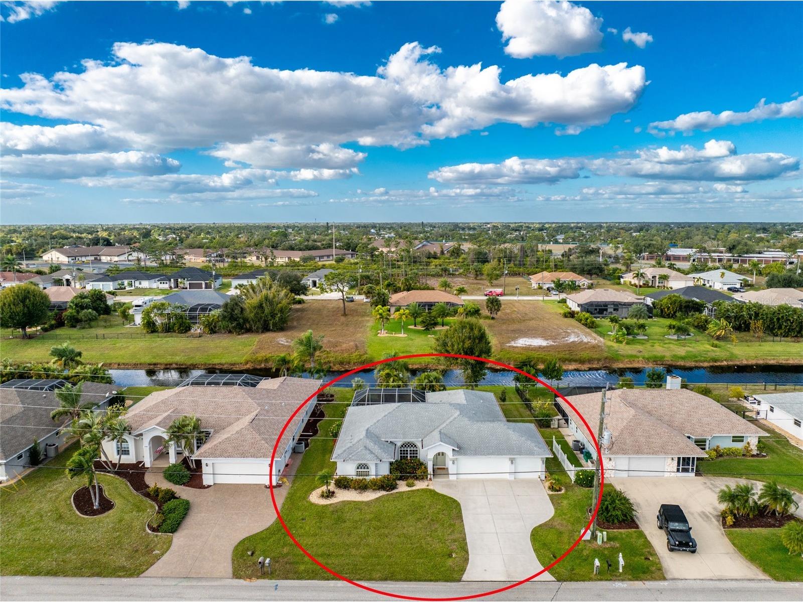 443 Rotonda Circle Rotonda West FL 33947 D6145280 image1