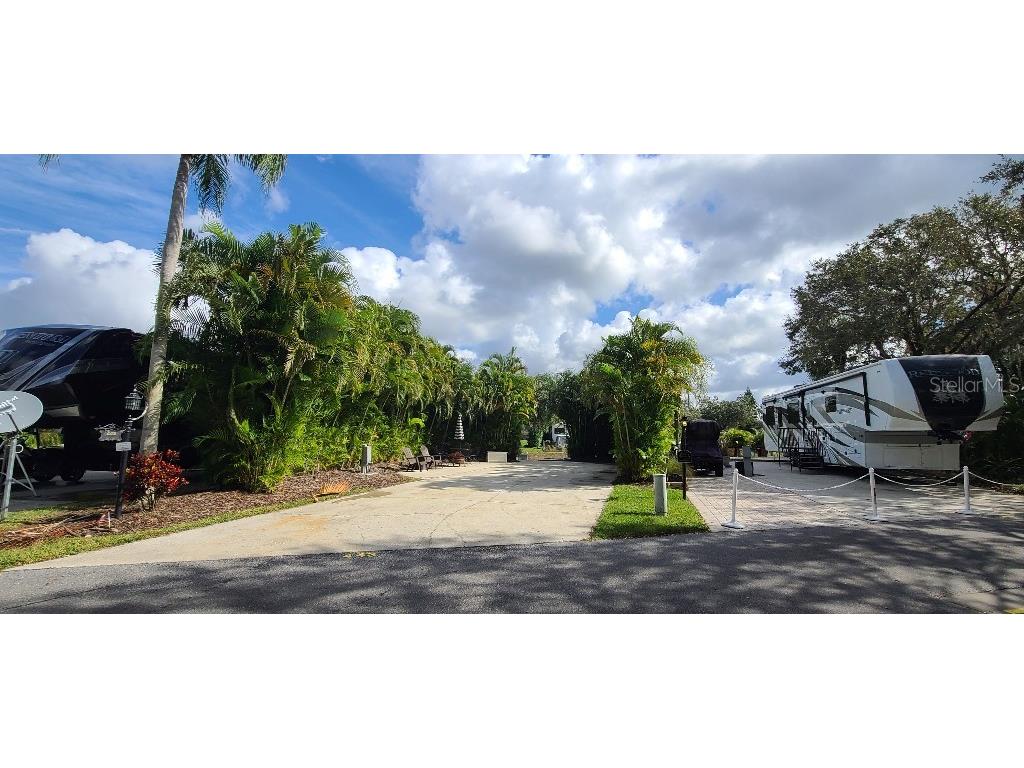 443 Waterway Drive Lake Wales FL 33898 W7874778 image2