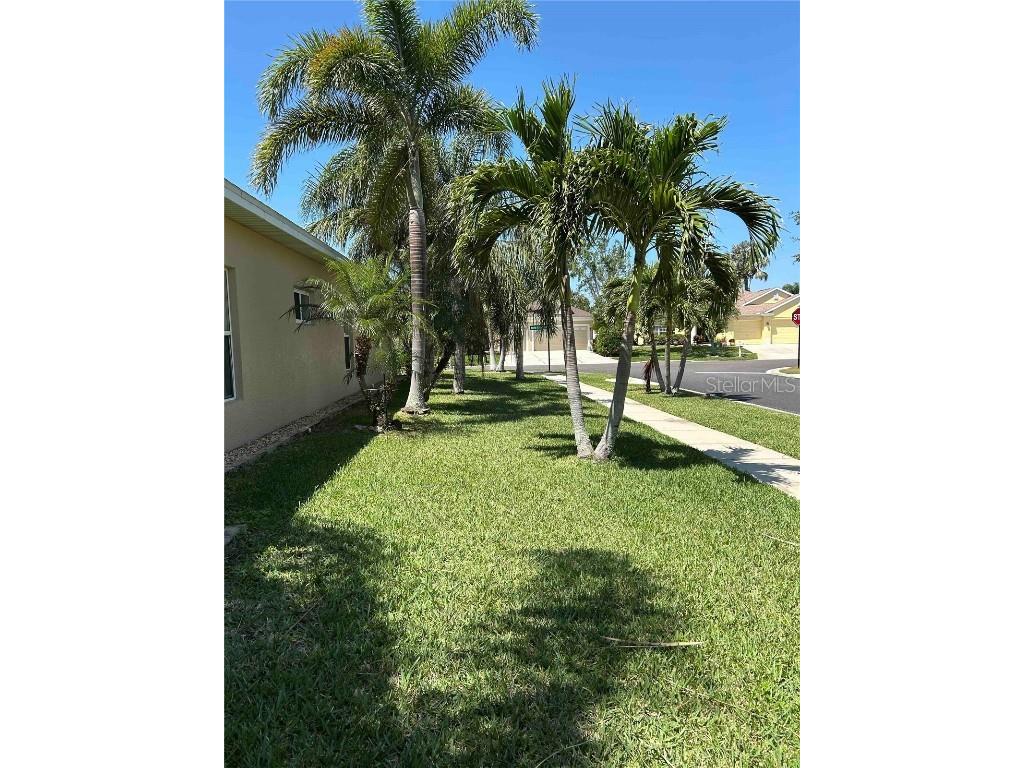 443 York Dale Drive Ruskin FL 33570 TB8408028 image9