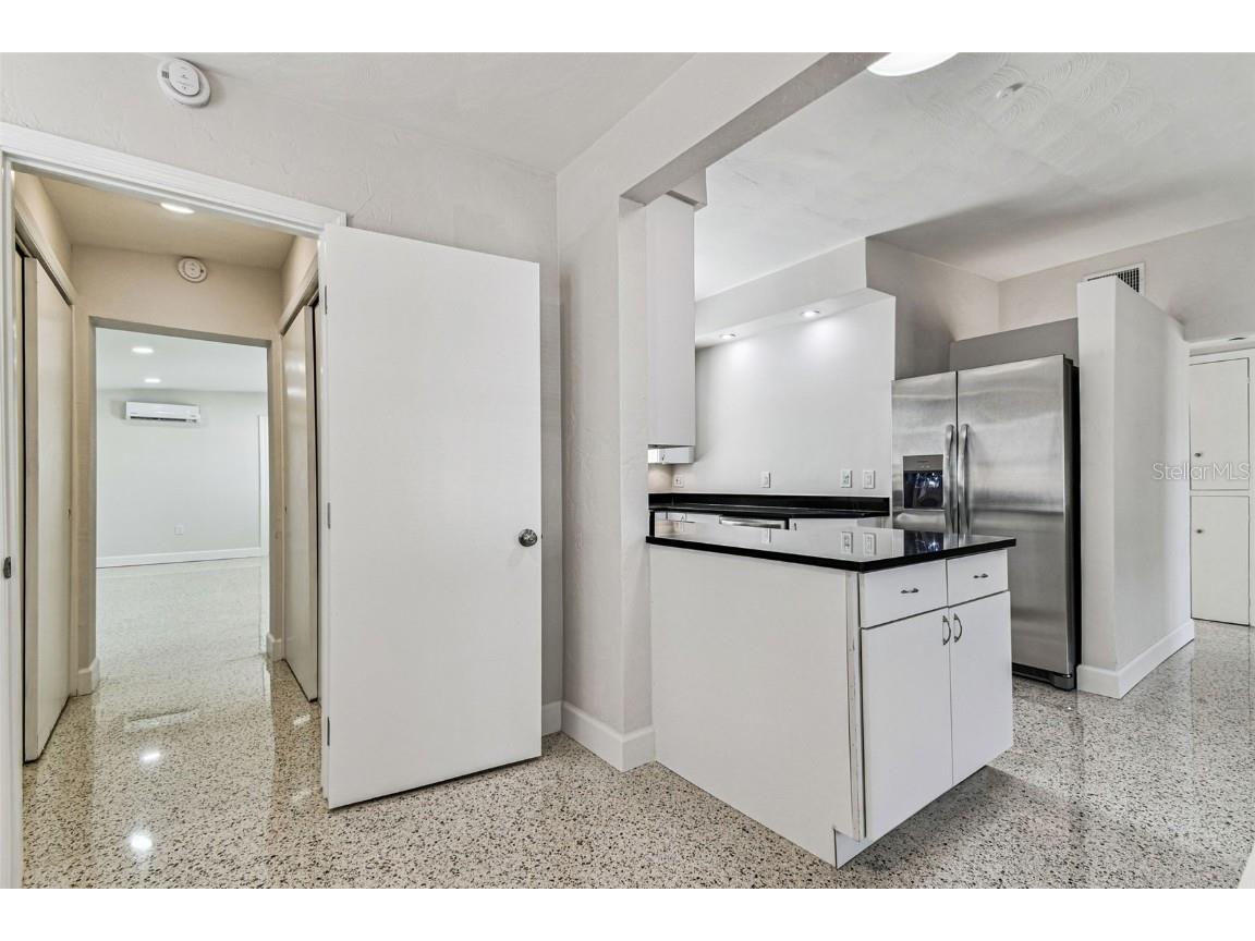 4430 13th Avenue N Saint Petersburg FL 33713 TB8454466 image19