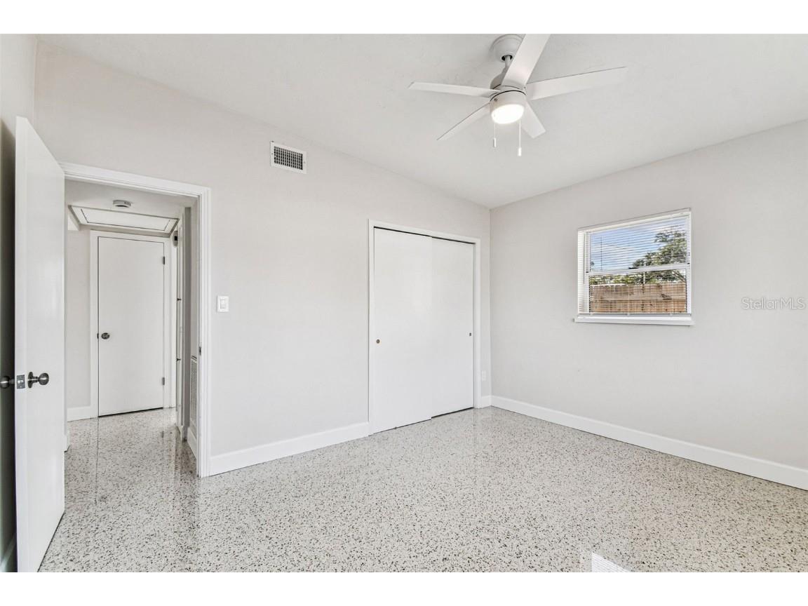 4430 13th Avenue N Saint Petersburg FL 33713 TB8454466 image26