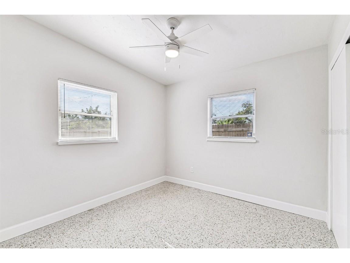 4430 13th Avenue N Saint Petersburg FL 33713 TB8454466 image27