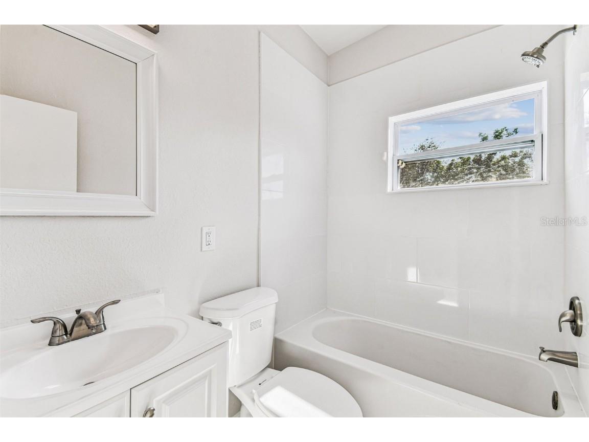 4430 13th Avenue N Saint Petersburg FL 33713 TB8454466 image28