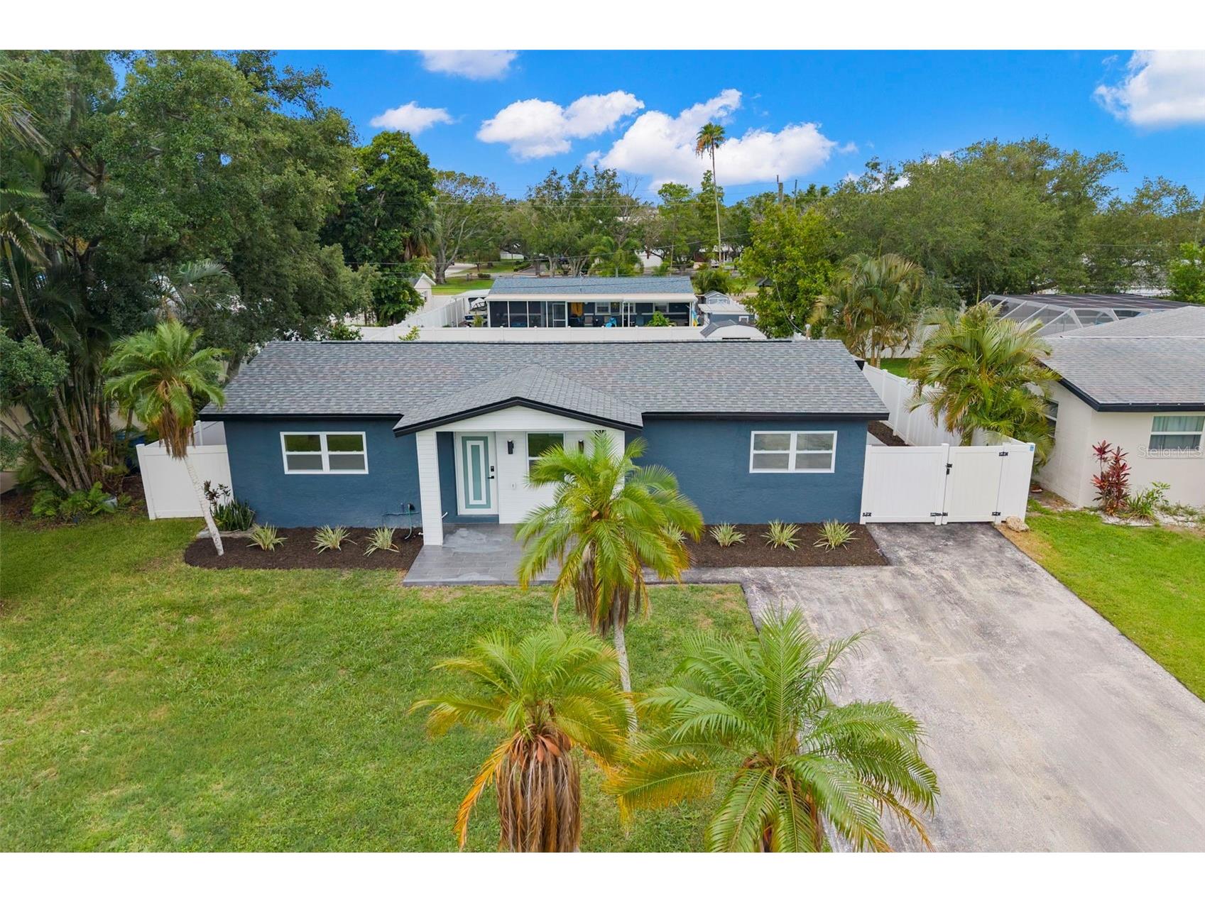 4430 Carson Street NE Saint Petersburg FL 33703 TB8512260 image1