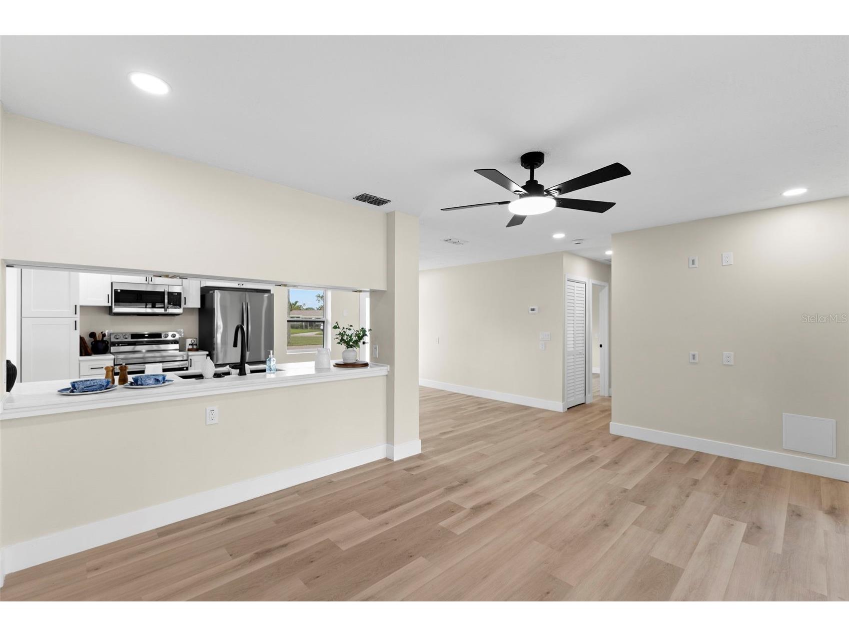 4430 Carson Street NE Saint Petersburg FL 33703 TB8512260 image12