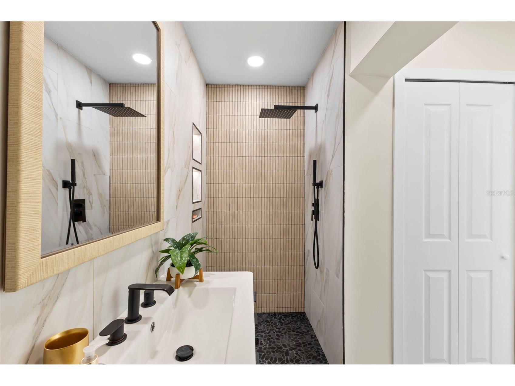 4430 Carson Street NE Saint Petersburg FL 33703 TB8512260 image19