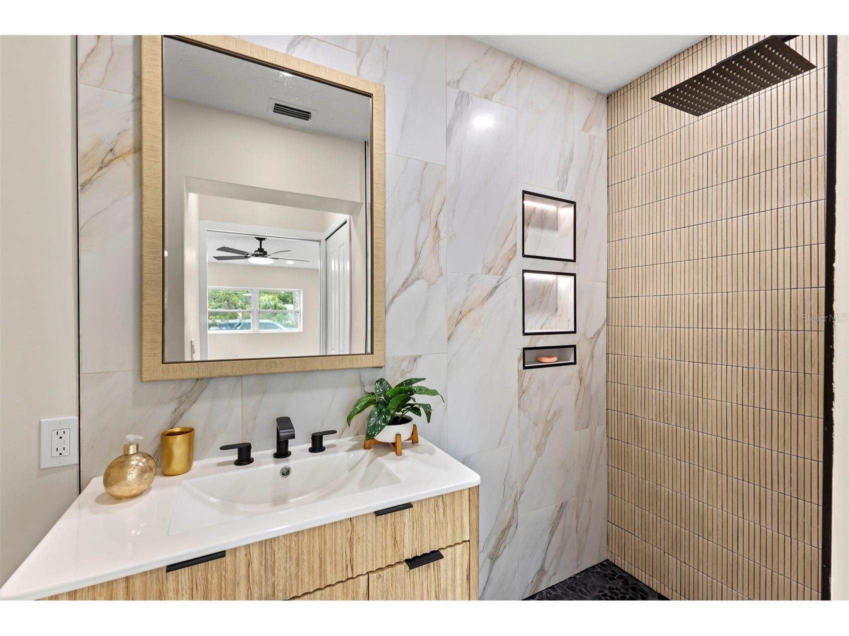 4430 Carson Street NE Saint Petersburg FL 33703 TB8512260 image20