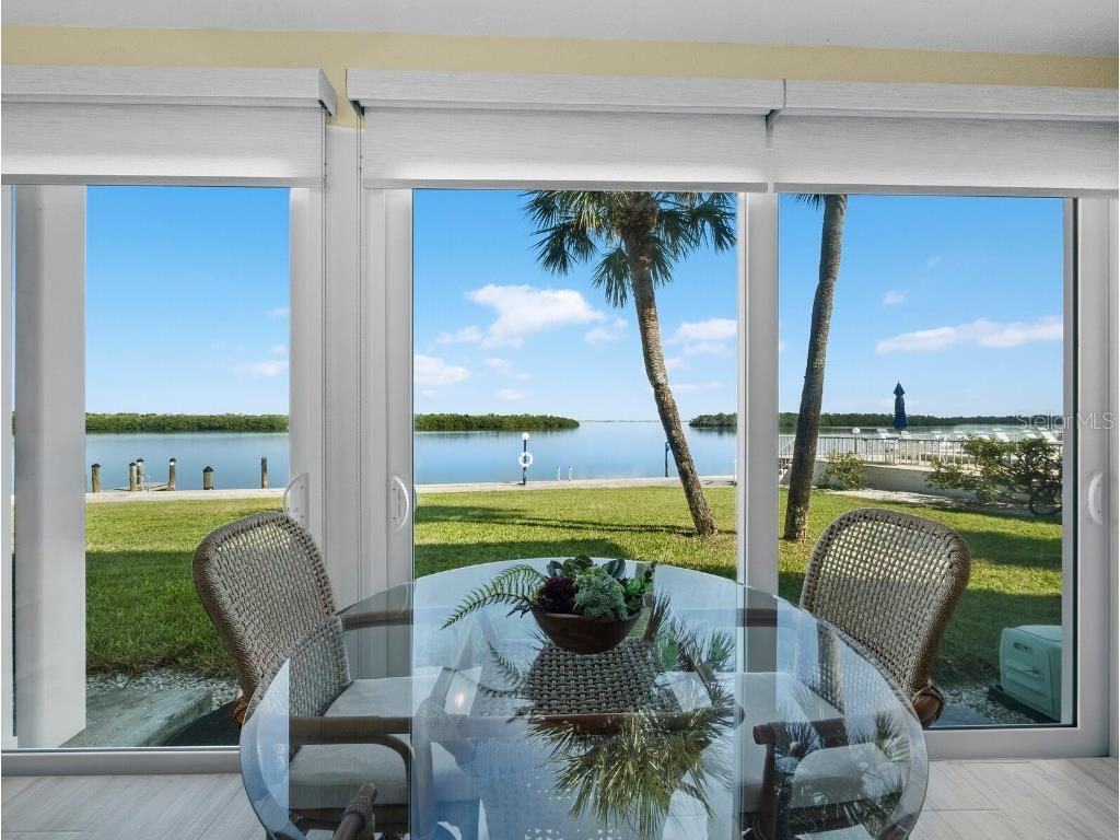 4430 Exeter Drive #106 Longboat Key FL 34228 - SARASOTA BAY A4671849 image12