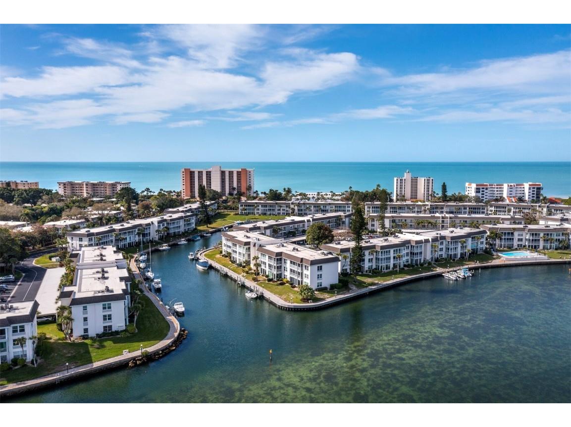 4430 Exeter Drive #106 Longboat Key FL 34228 - SARASOTA BAY A4671849 image27