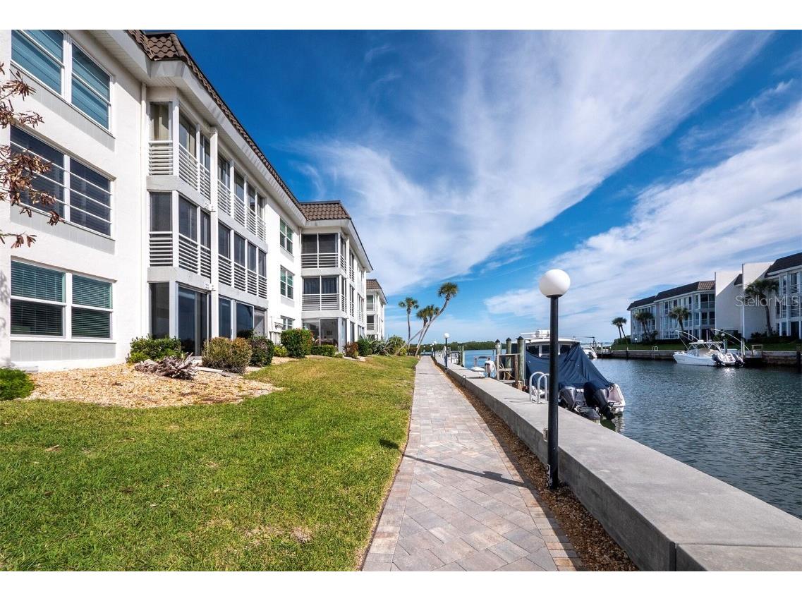 4430 Exeter Drive #106 Longboat Key FL 34228 - SARASOTA BAY A4671849 image49