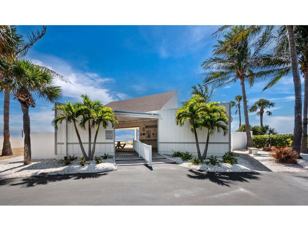4430 Exeter Drive #106 Longboat Key FL 34228 - SARASOTA BAY A4671849 image56
