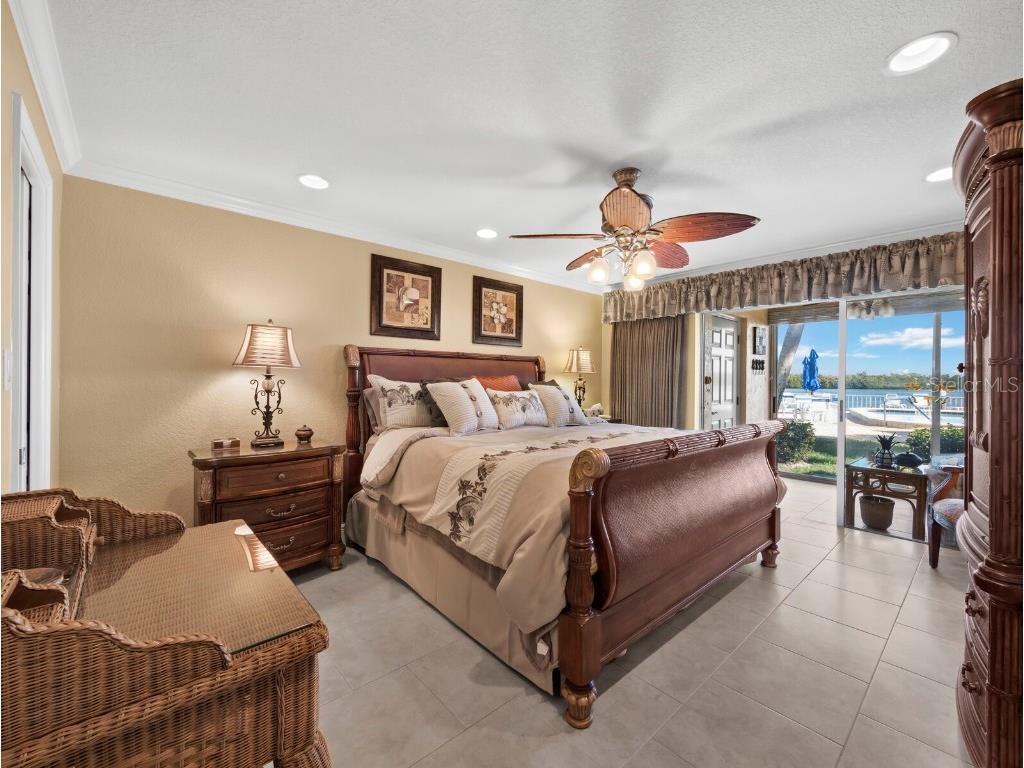 4430 Exeter Drive #M108 Longboat Key FL 34228 A4676513 image20