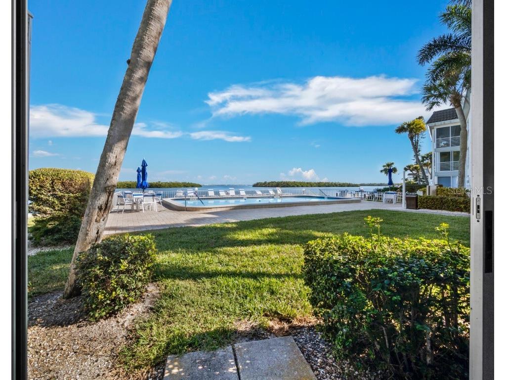 4430 Exeter Drive #M108 Longboat Key FL 34228 A4676513 image24