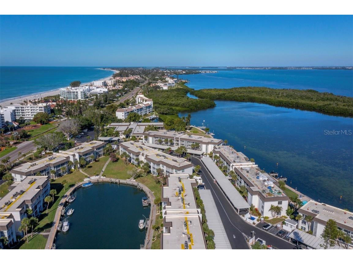 4430 Exeter Drive #M108 Longboat Key FL 34228 A4676513 image57