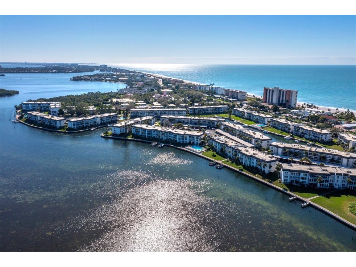 4430 Exeter Drive #M108 Longboat Key FL 34228 A4676513 image60