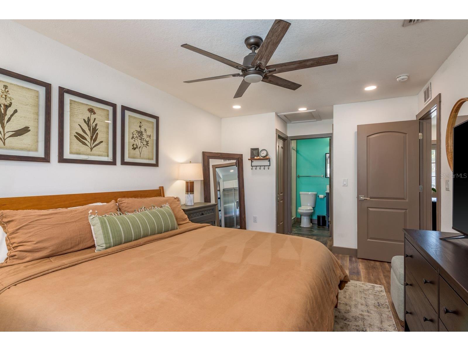 4430 W Trilby Avenue Tampa FL 33616 TB8472872 image14