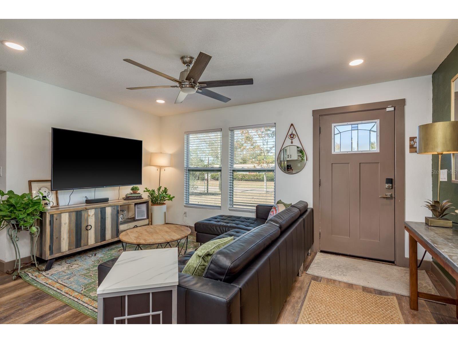 4430 W Trilby Avenue Tampa FL 33616 TB8472872 image4