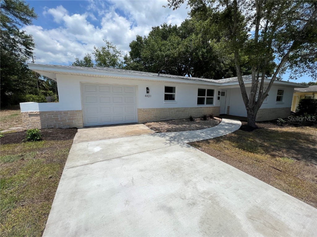 4431 16th Avenue N Saint Petersburg FL 33713 T3446354 image1
