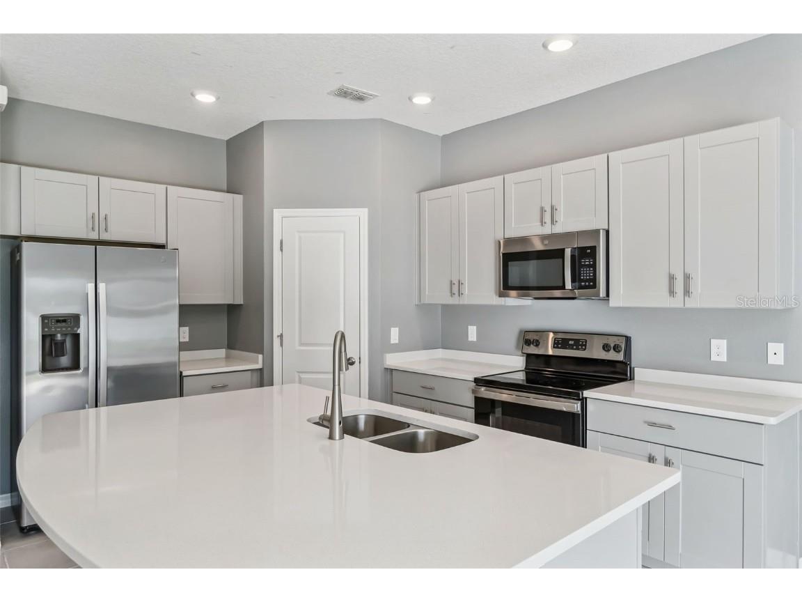 4431 Arlington Avenue Saint Cloud FL 34769 O6356374 image2