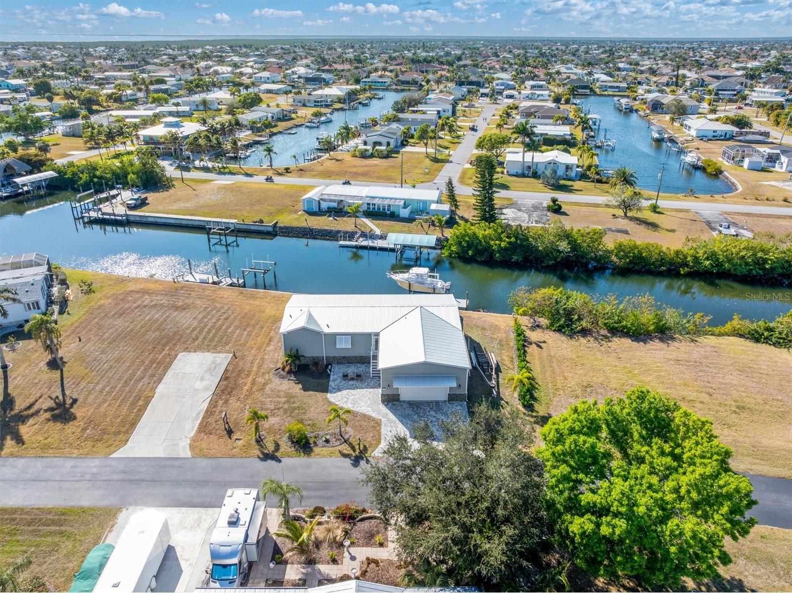 4431 Pelican Pointe Drive Punta Gorda FL 33950 C7521930 image1