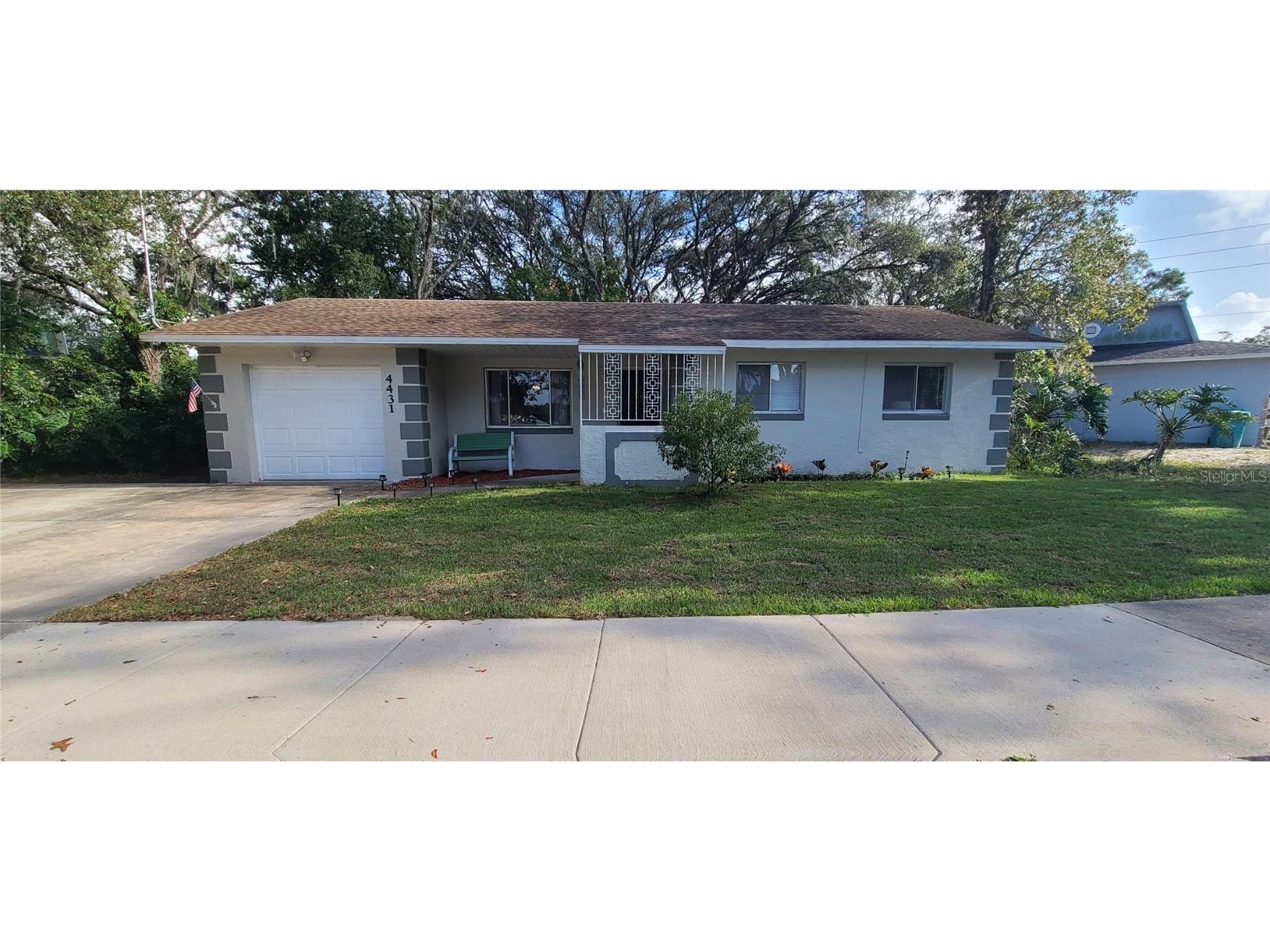 4431 Watch Hill Rd Orlando FL 32808 - KRISTY LAKE O6072941 image1