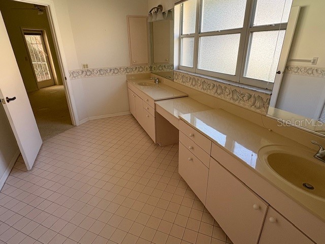 4432 Deer Trail Boulevard Sarasota FL 34238 A4673564 image11