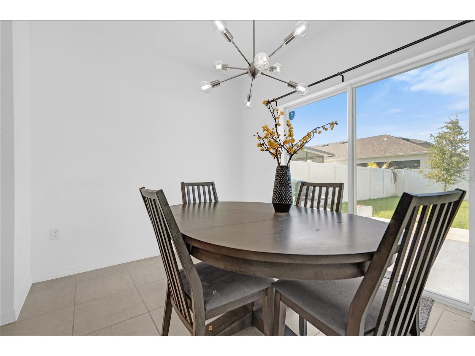 4432 Desert Rose Avenue Kissimmee FL 34746 O6402731 image8